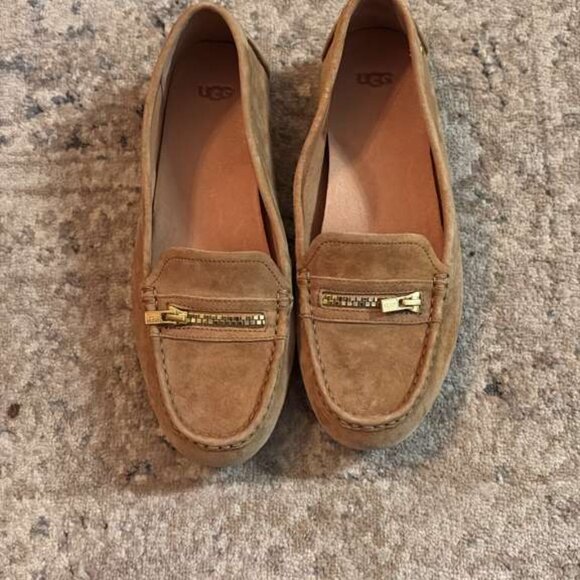 UGG Suede Loafers Gold Zipper Detail Moccasins Slip-On Flats Size 10 - Picture 2 of 6